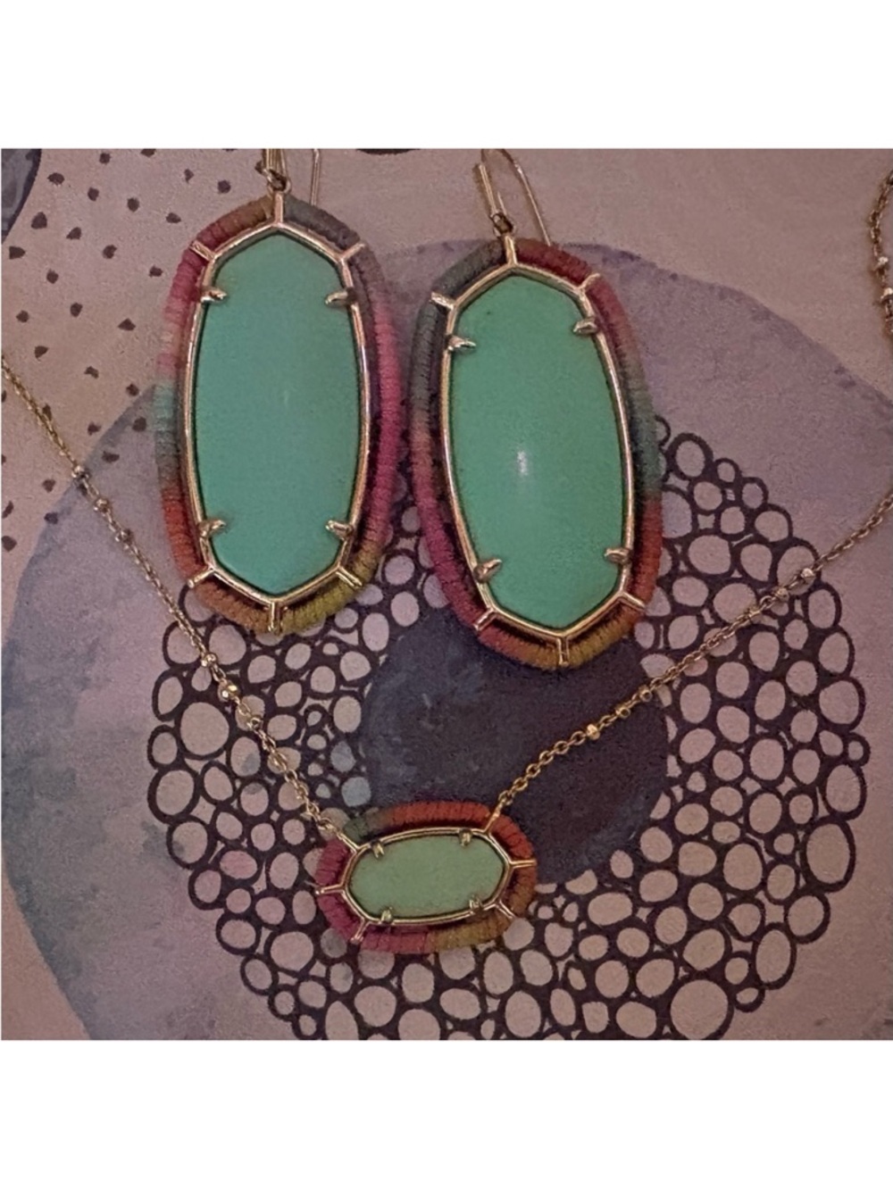 Kendra Scott Gold and
Turquoise Jewelry Set earrings and necklace